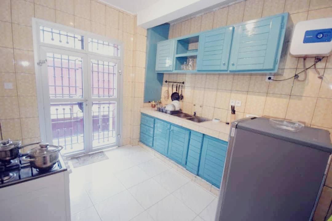 אפרטהוטל Stone House - Makepe, דואלה מראה חיצוני תמונה